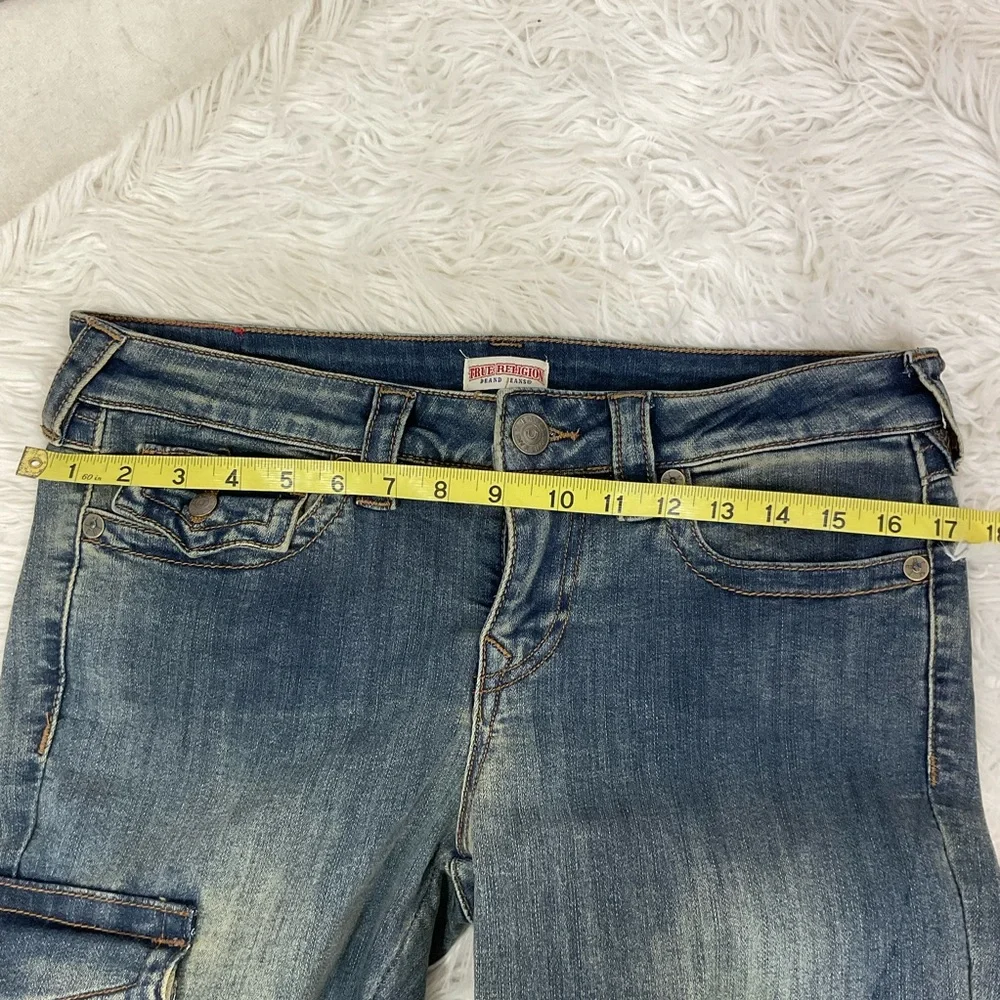 True Religion Medium Vintage Becca Low Rise Cargo Bootcut Denim Jeans Size 29 - Picture 10 of 13